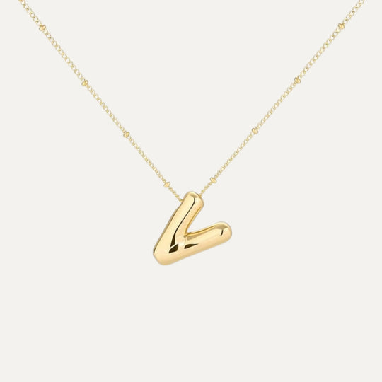 Bubble initial necklace - front view (23)