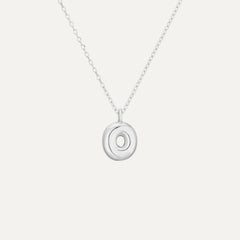 Collar Mini Bubble con una inicial en plata 925 (41)