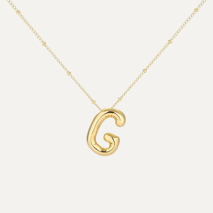 Bubble initial necklace - clasp detail