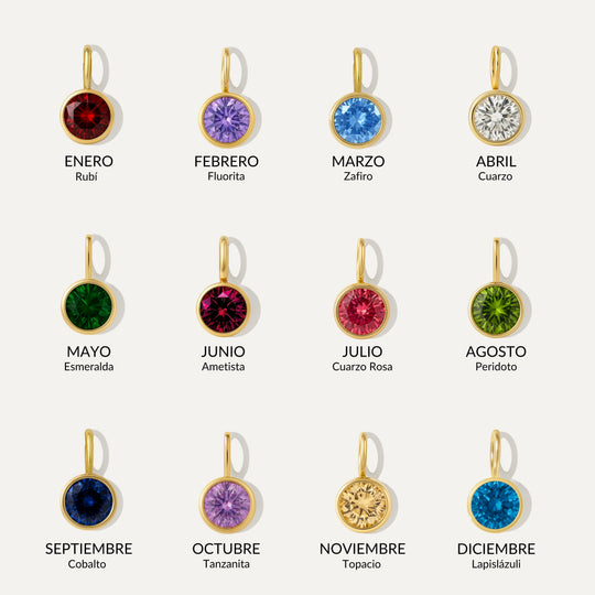 Collar de iniciales con birthstone Liora Madrid en caja regalo
